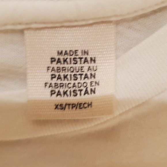 Levi's logo tshirt - Picture 2 of 2